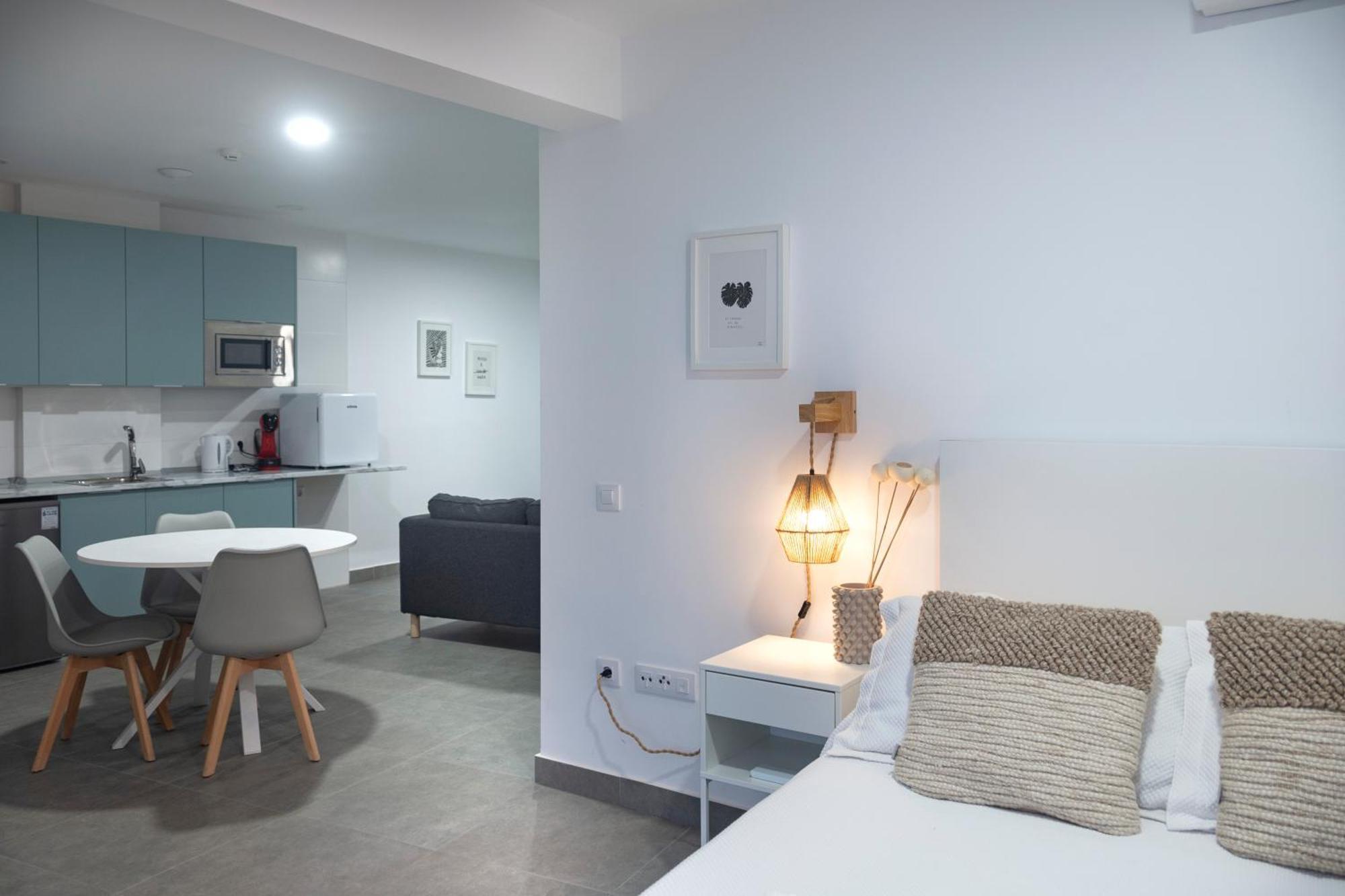 Apartamentos La Tahona Cádiz Exterior foto