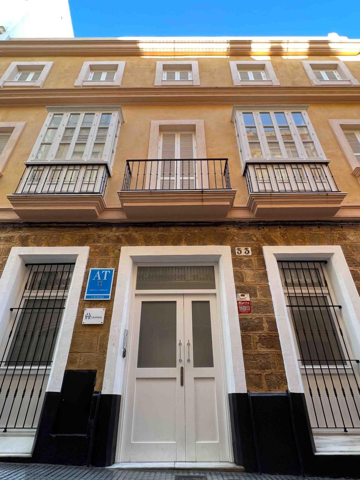 Apartamentos La Tahona Cádiz Exterior foto